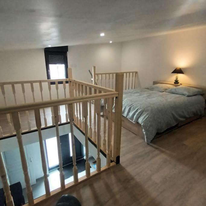 Apartamento Loft Entier, Calme, Fibre Et Wifi Saint-Quentin  Exterior foto
